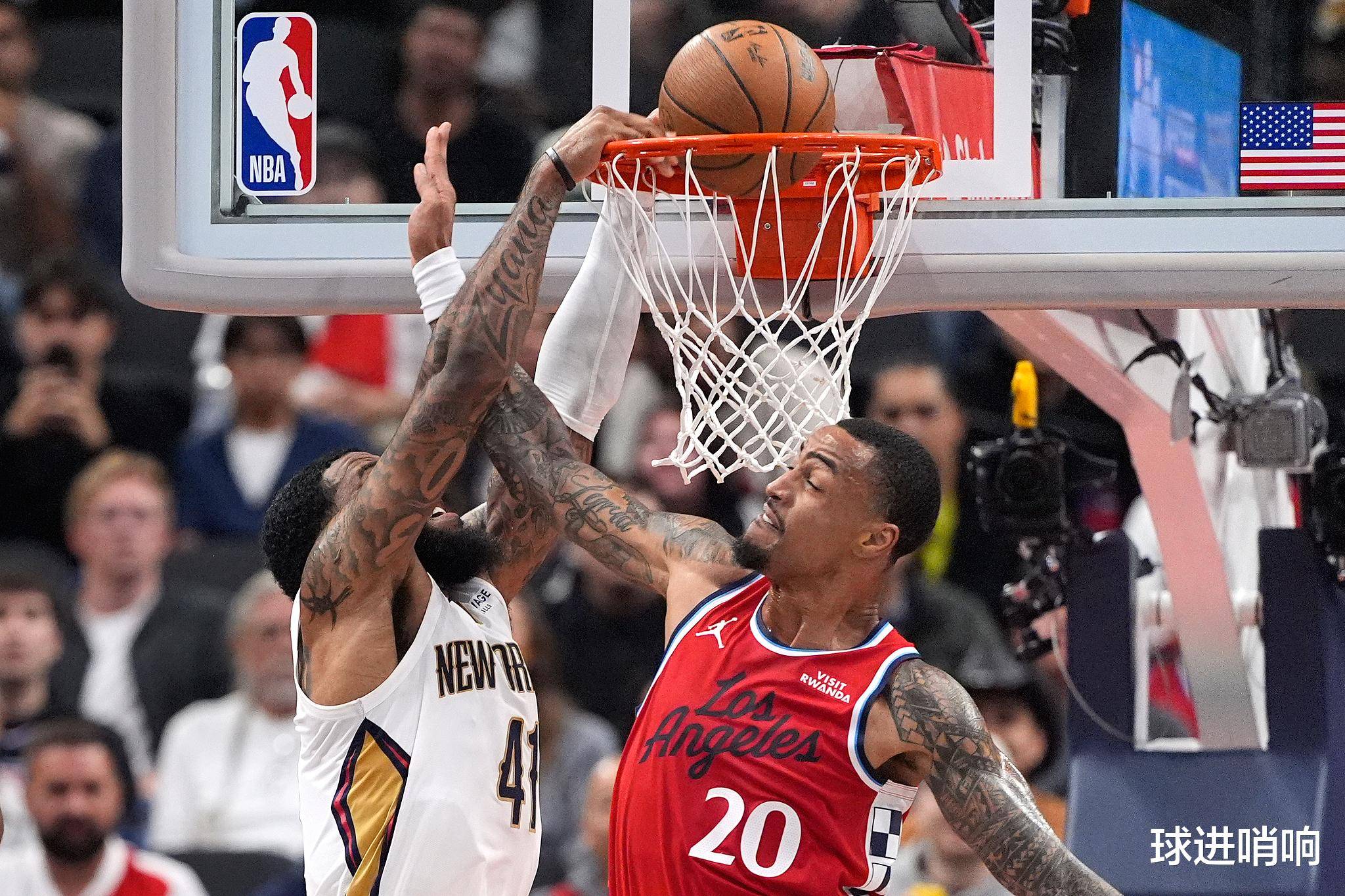 欧宝娱乐离谱！浙江队绝杀压哨备战中超波特兰开拓者战术微调备战NBA常规赛，莱万多夫斯基在雄鹿比赛中状态火爆的简单介绍